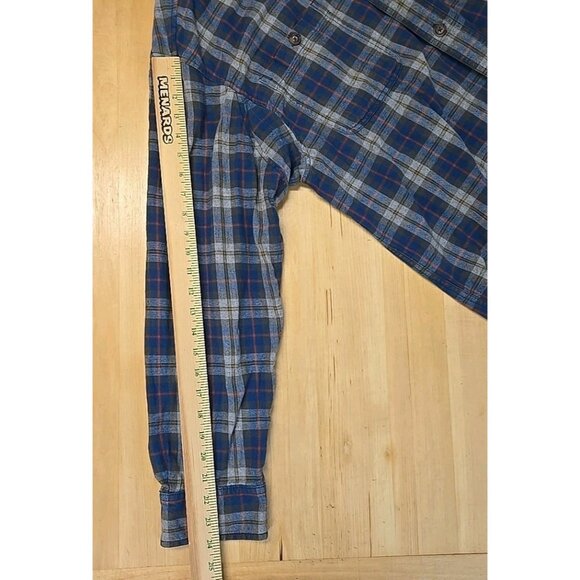 Duluth Trading Free Swingin Flannel Shirt Mens Size Large Blue Button Up Pockets - Picture 6 of 9